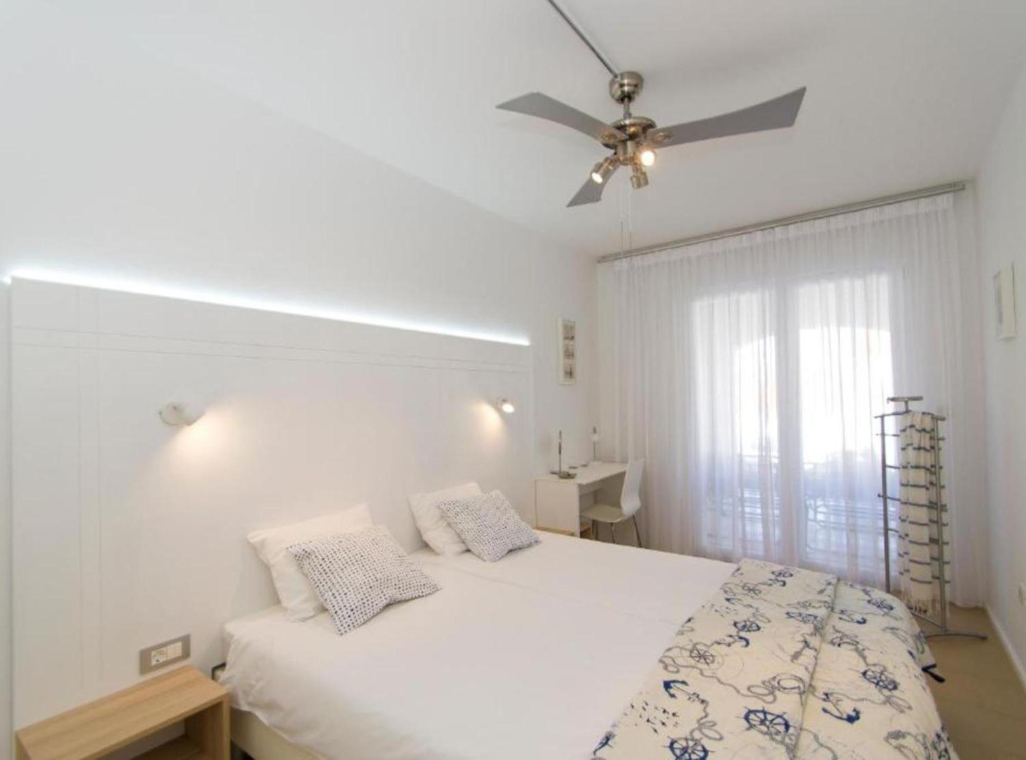 Apartments Villa Olea Lumbarda Buitenkant foto